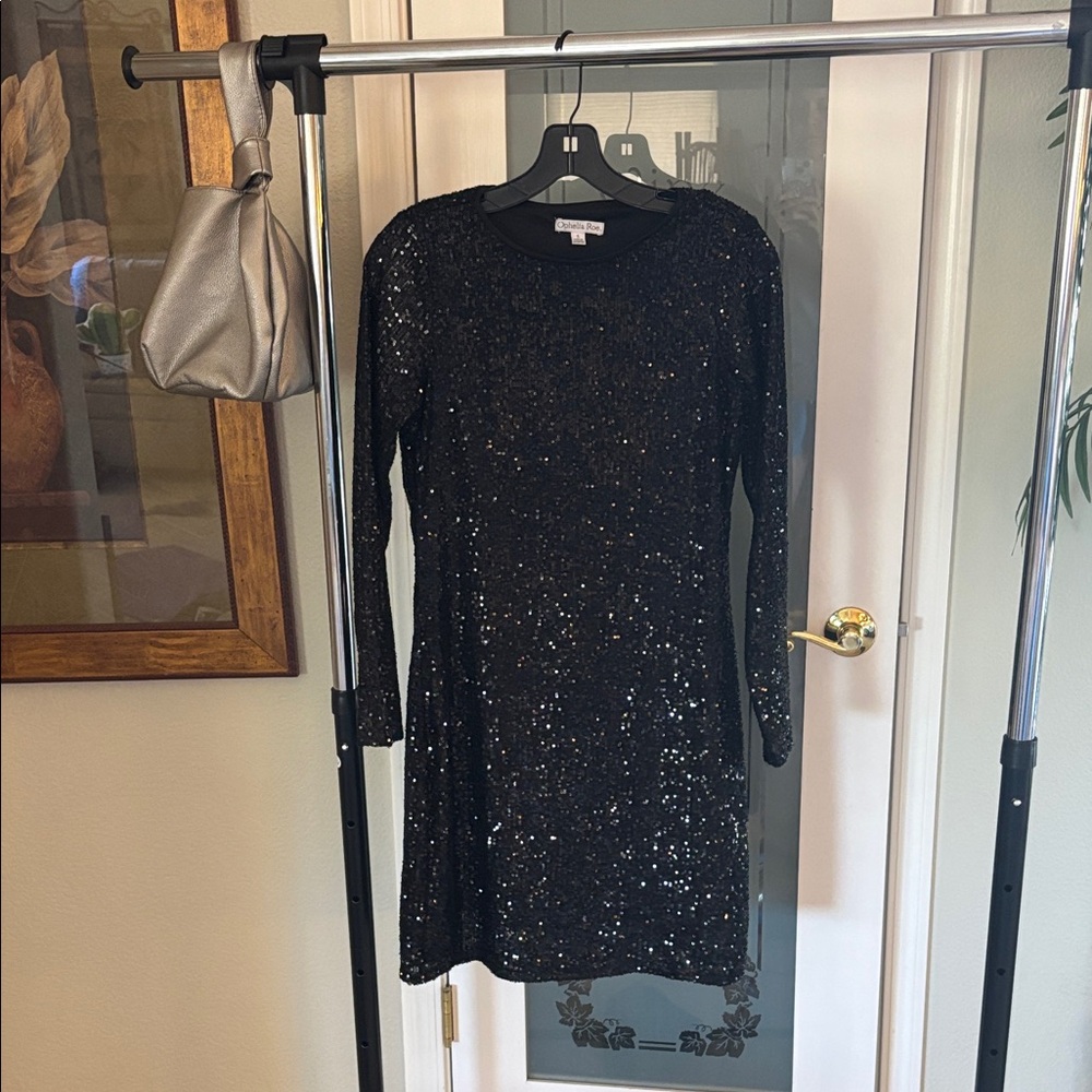 Ophelia & Co. Black Sequin Long Sleeve Dress
